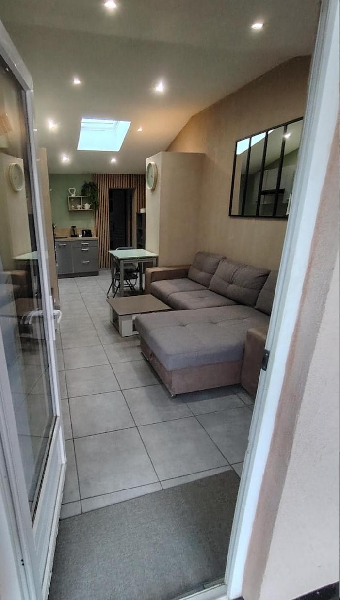 ויטרולה Ni 100%Gite,Ni100% Loc Chez Kheira&Pascal מראה חיצוני תמונה